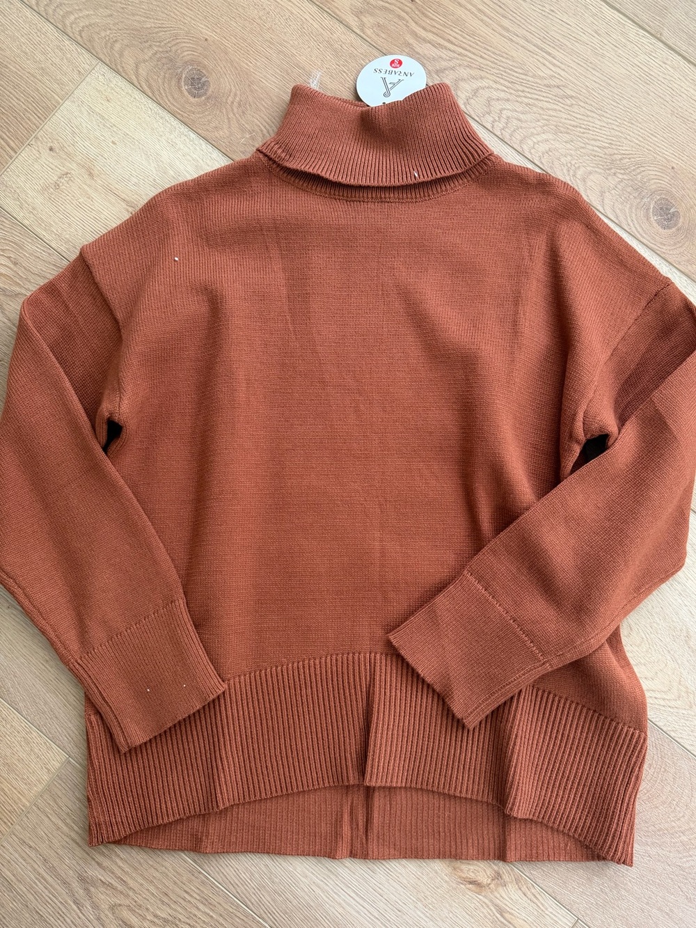 Sweater small new